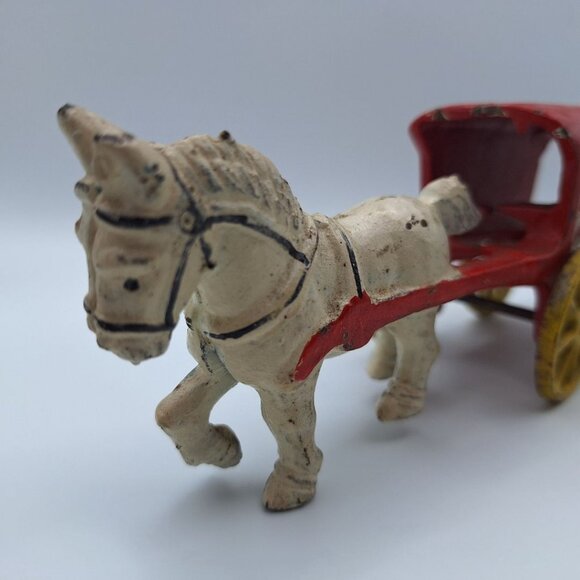 Cast Iron Ice Trailor Horse Vintage White Red Moving Wheels Metal Axle Wagon - Picture 5 of 9